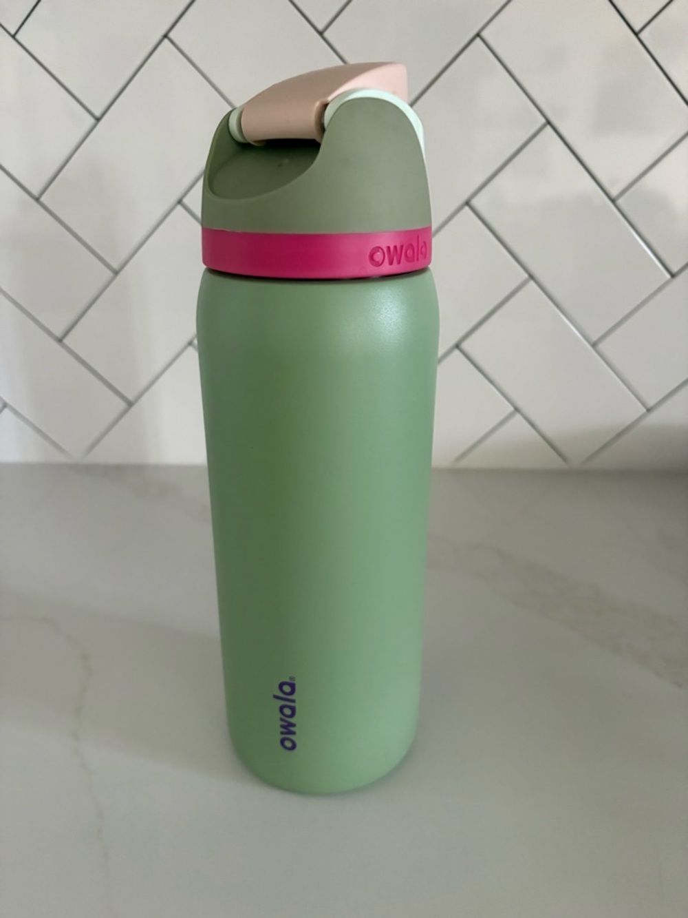 Owala Sage Green Water Bottle with Pink Accent - Leak-Resistant Carry